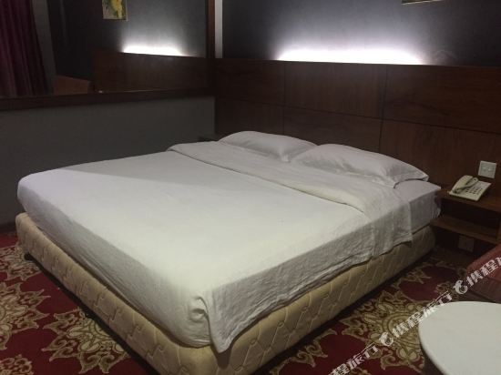 Langgura Baron Resort