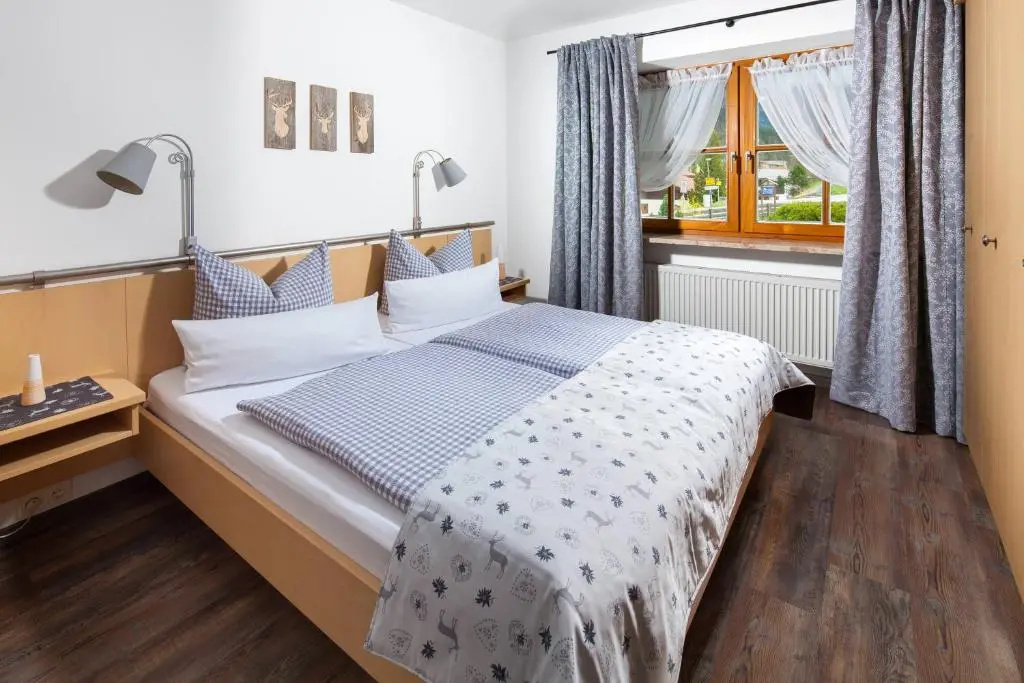Gästehaus und Ferienwohnungen Egglerlehen - Chambres