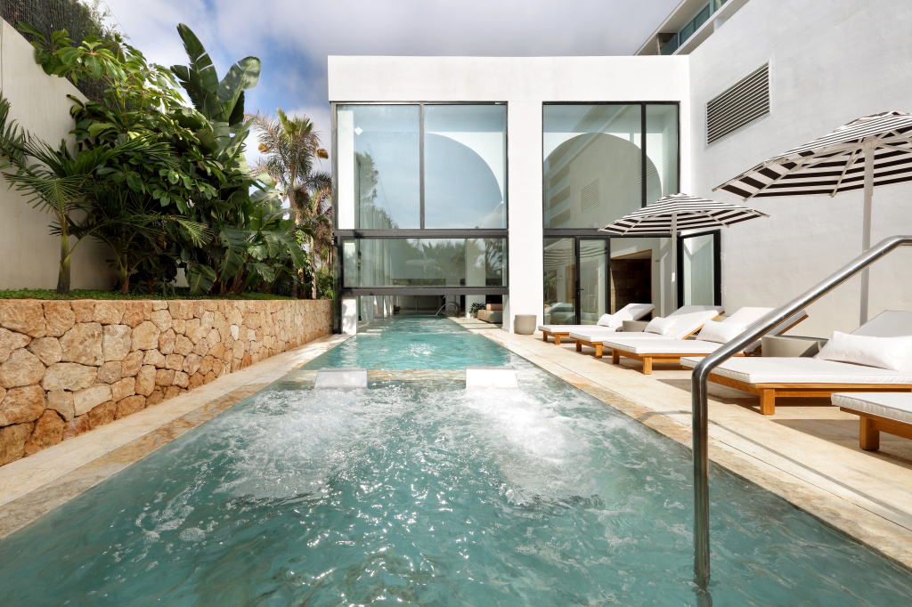 BLESS Ibiza Cala Nova - The Leading Hotels of the World - Général