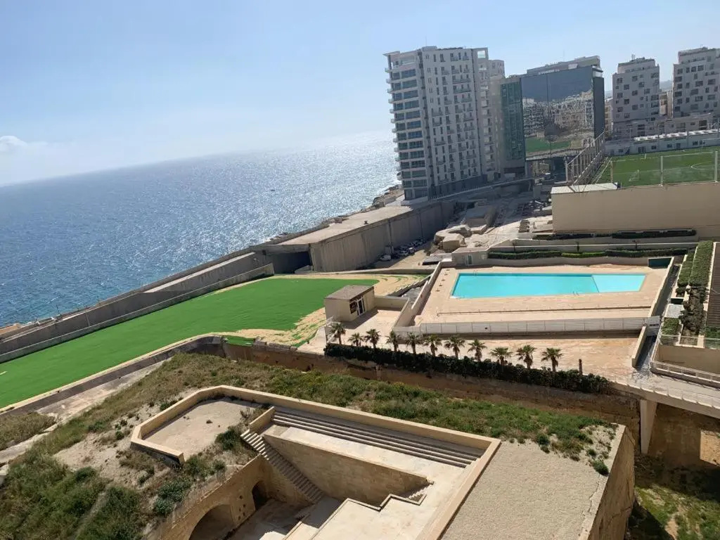 Apartment with sea view