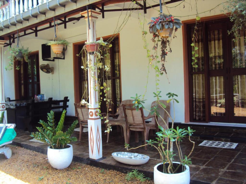 Angel Villa