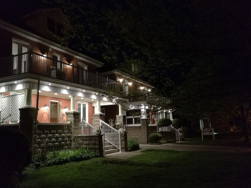 Ambassador's Inn Next Door