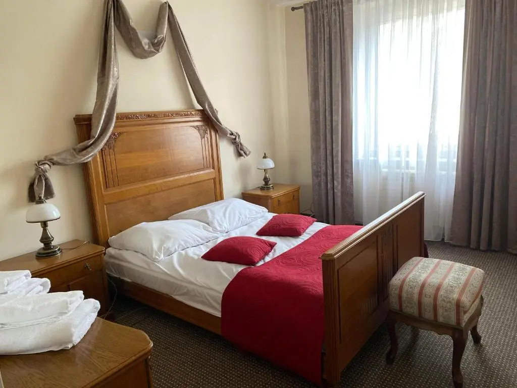 Obiekt hotelarski "Czarny Rycerz" - Chambres