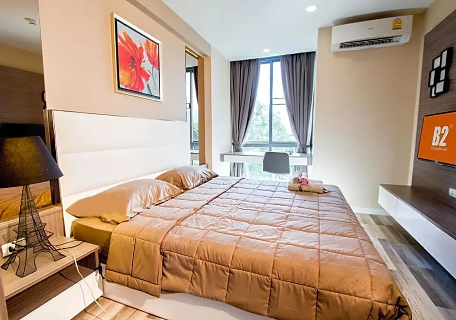 Superior Double room (full double bed)