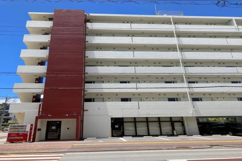 CONDOMINIUM HOTEL Riyuka in KADENA 1