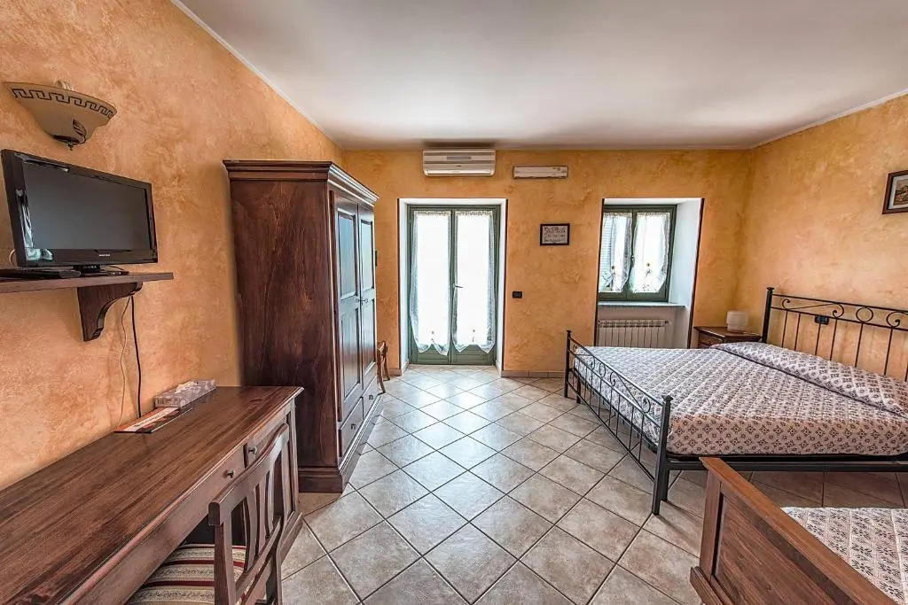 Standard Quadruple room with mountain view