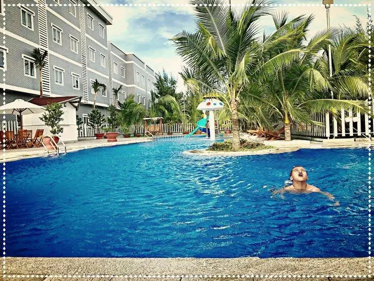 Hotel photo 12