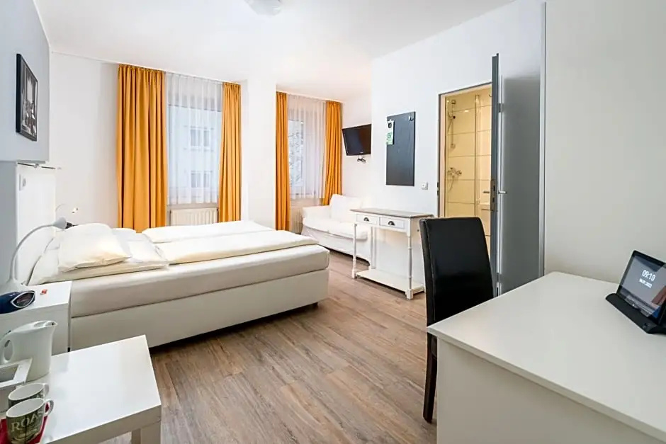 Stadt-gut-Hotel Rheinischer Hof - Chambres