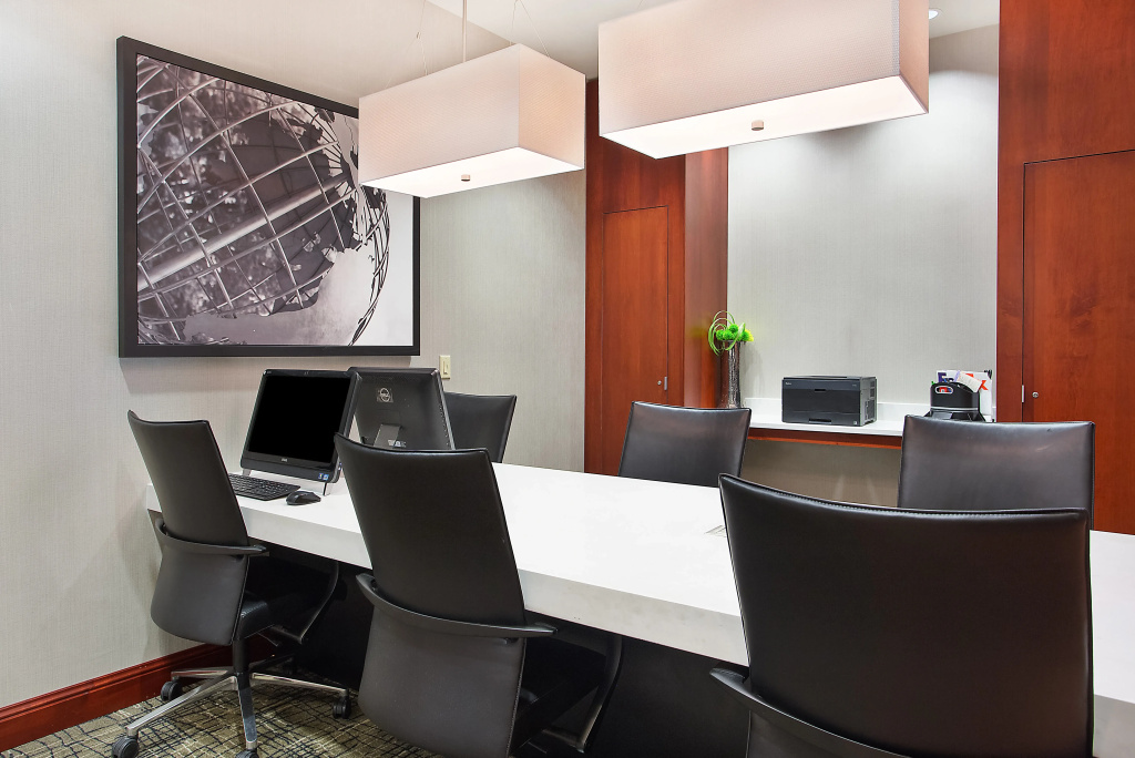 Holiday Inn University Plaza-Bowling Green by IHG - Général