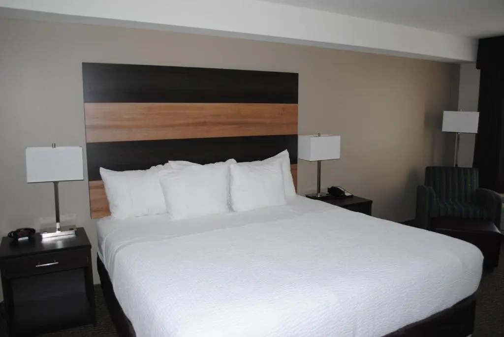 Days Inn & Suites by Wyndham Lindsay - Chambres