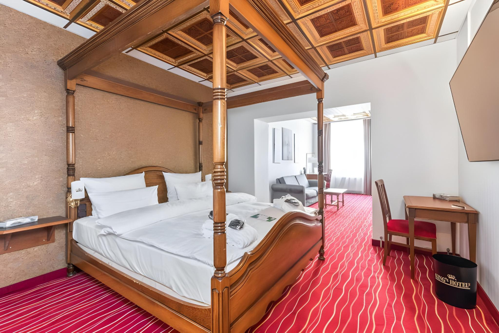 Hotel photo 11