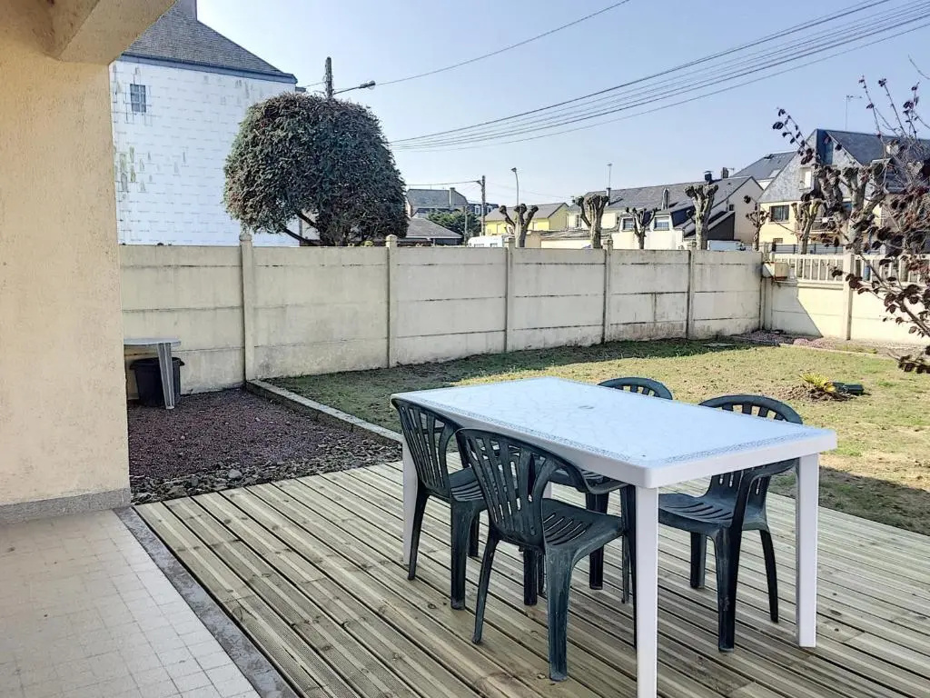 Maison Jullouville, 3 pièces, 5 personnes - FR-1-361-334