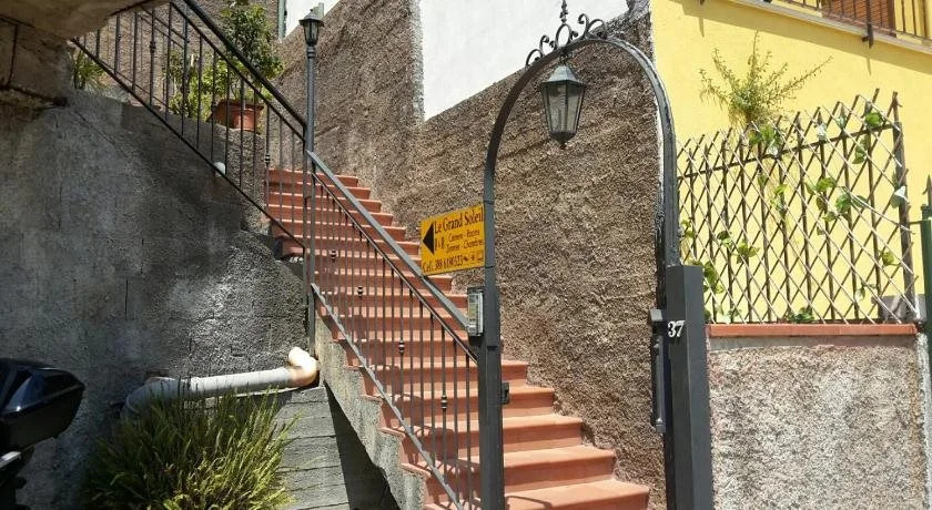 Balcony & Terrace