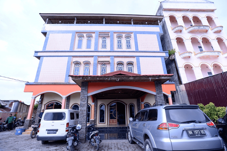 Hotel Ar Riyadh Kuala Tungkal in Kuala Tungkal
