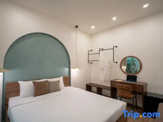 Double Studio (full double bed)