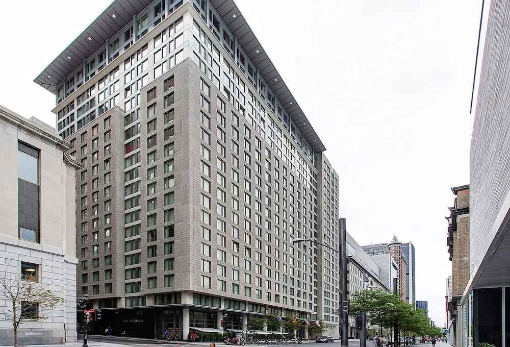 Convention Center Apartments by the Old Port Montreal