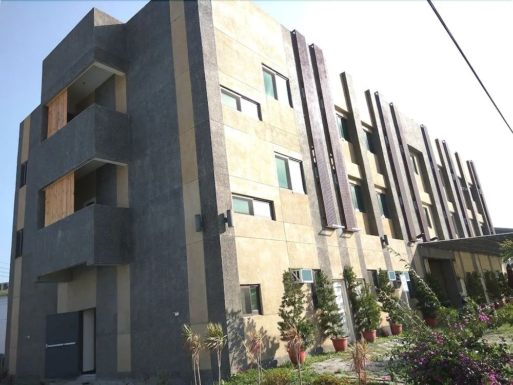 Hotel photo 1