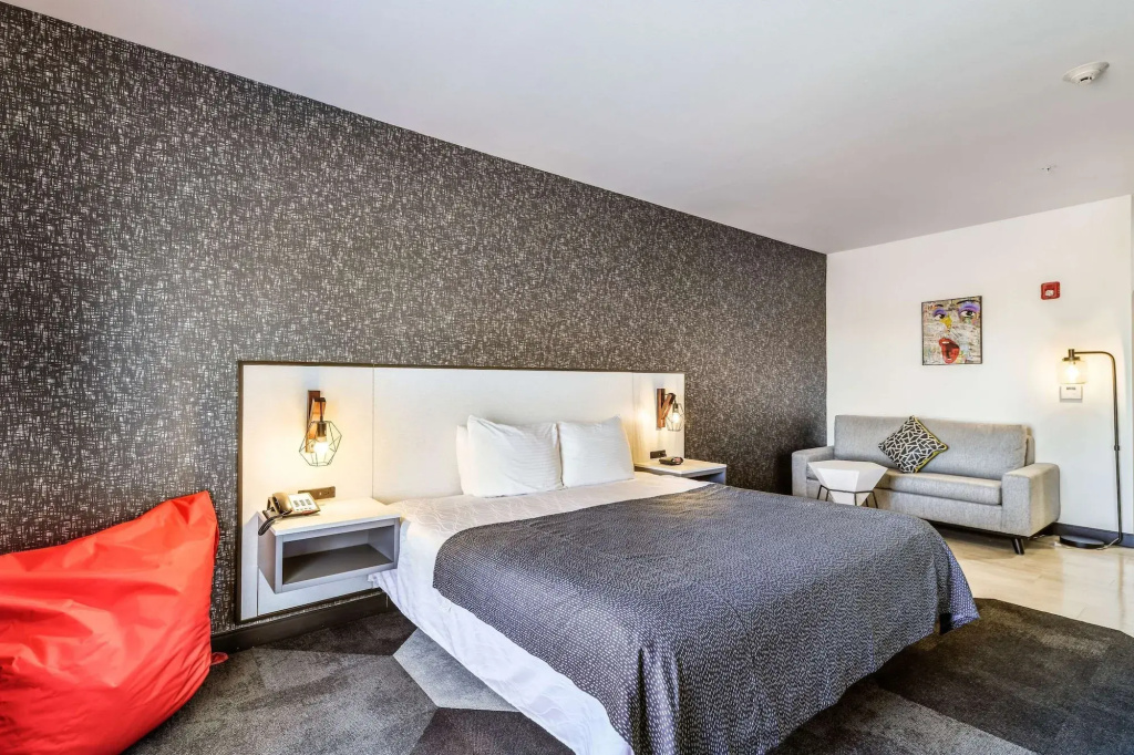 Hotel photo 30