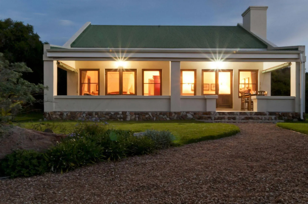 Dune Ridge Country House