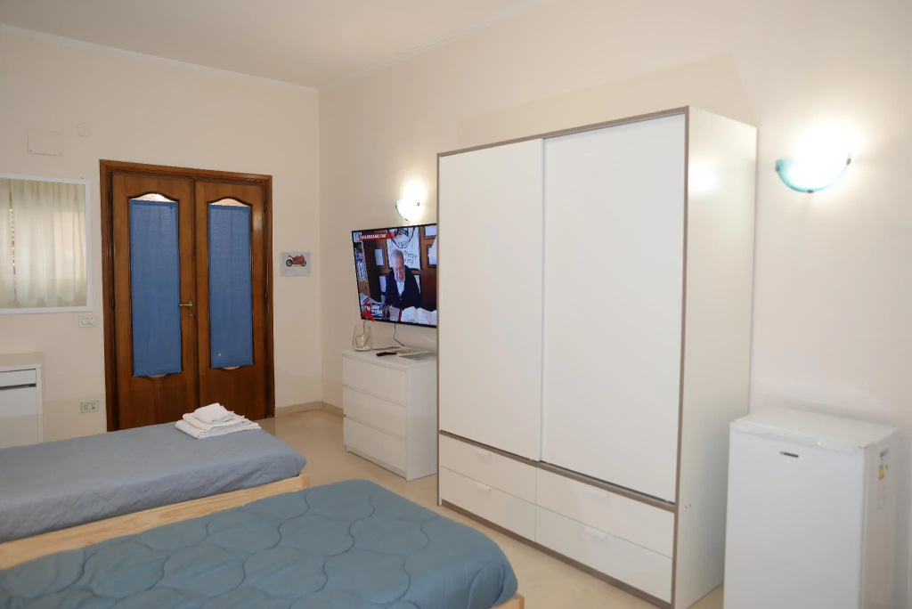 Deluxe Quadruple room with view