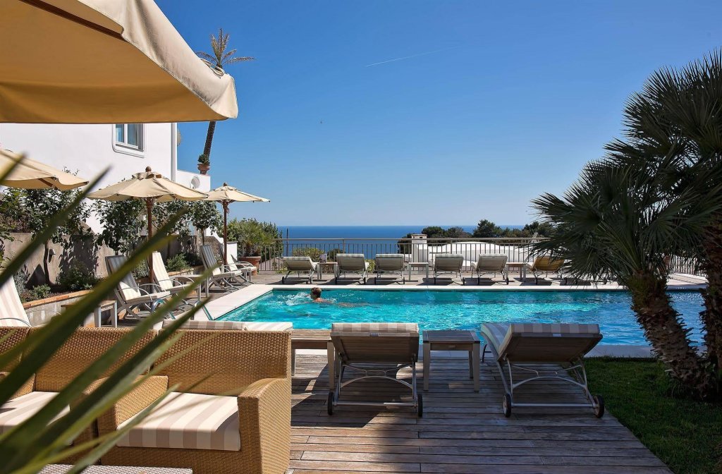 Hotel Canasta, Capri Image 40