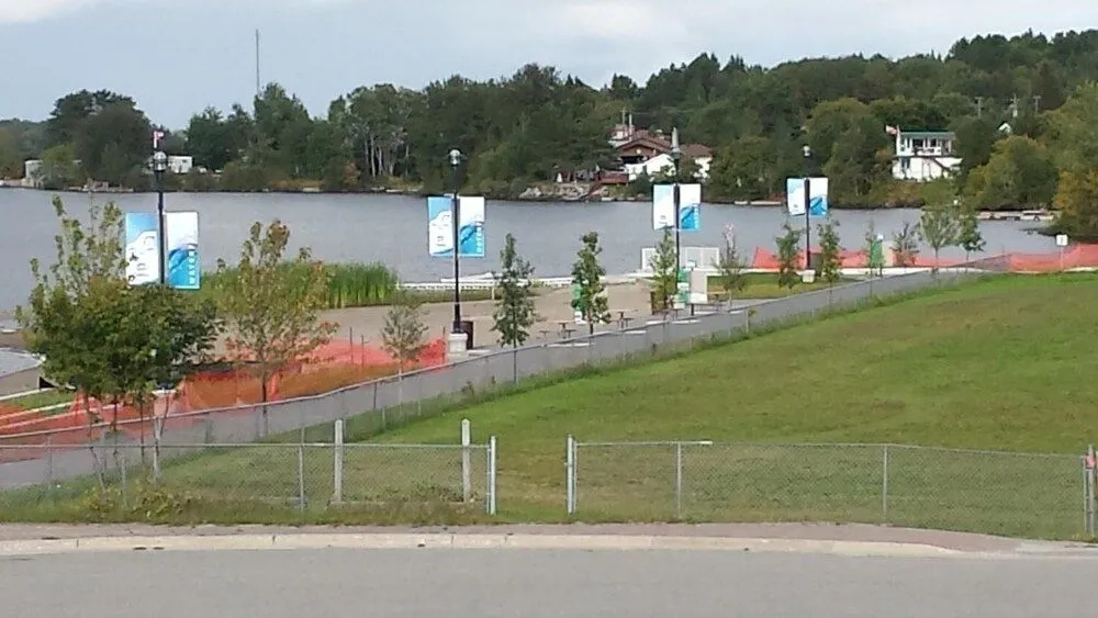 Beach & Waterfront