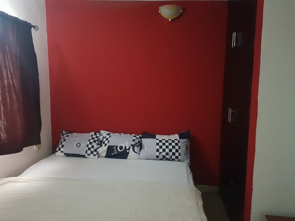 Comfort room