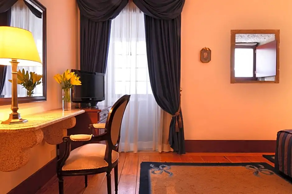 Pousada Mosteiro de Guimarães - Monument Hotel - Chambres