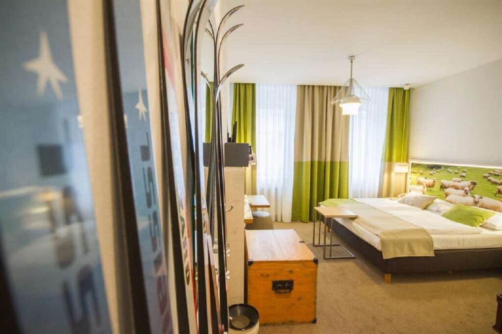 Boutiquehotel Stadthalle picture
