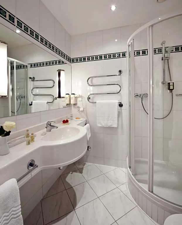 Hotel Warmbaderhof - Chambres