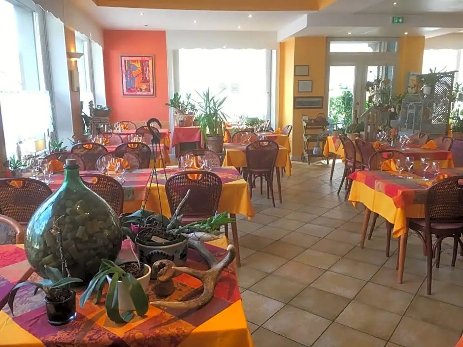 Hotel Restaurant Aux Bruyères - Général