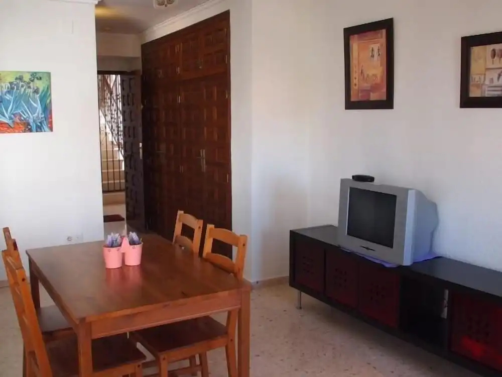 1 Bedroom Apartment with balcony
