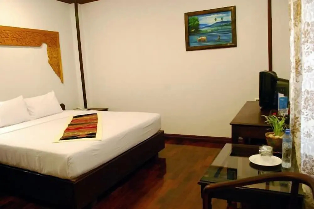 Sengtawan Riverside Hotel - Chambres