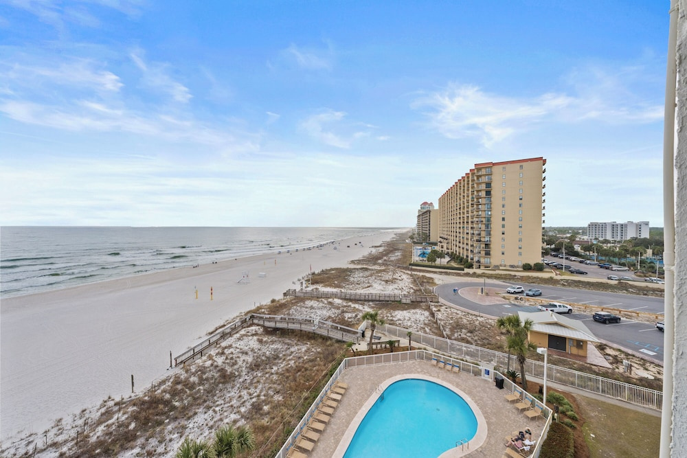 Seaside Beach & Racquet Club 3705