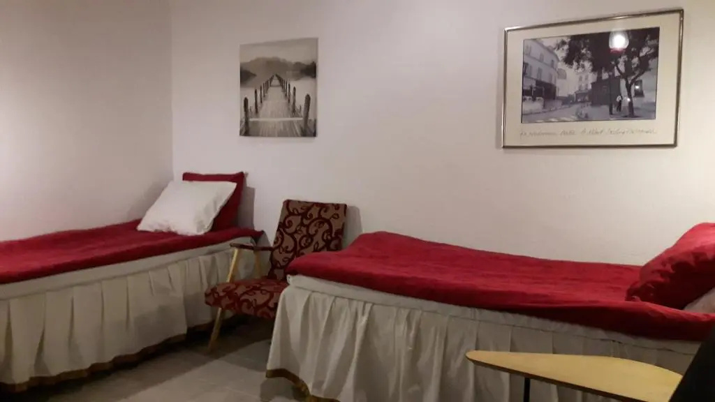 Standard Double room (twin beds)