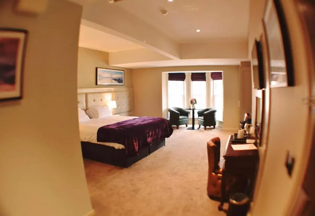 Standard Family room