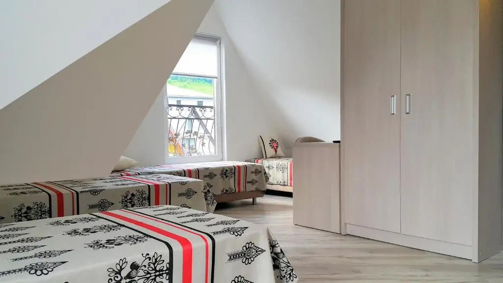 Standard Family room with mountain view