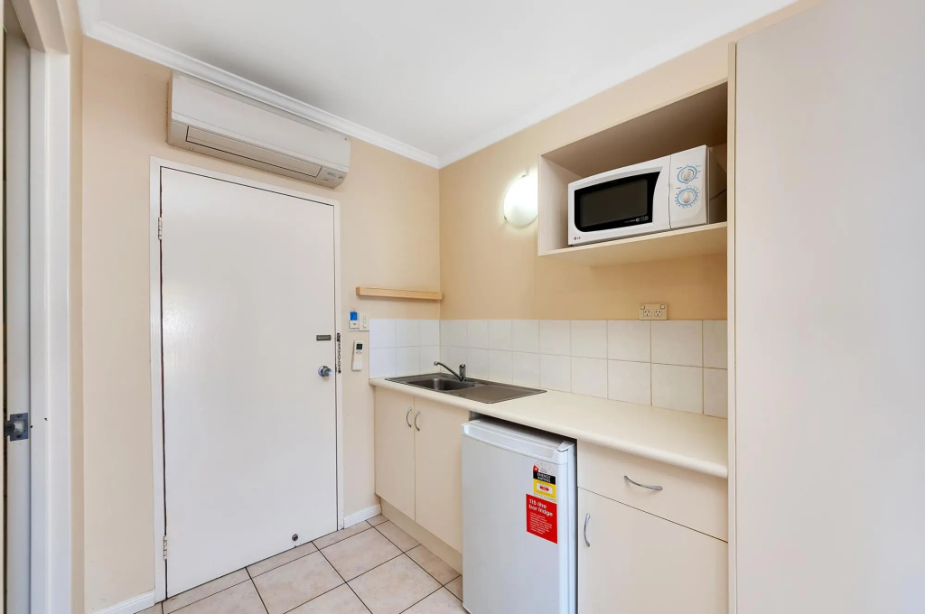 Double Studio (twin beds)