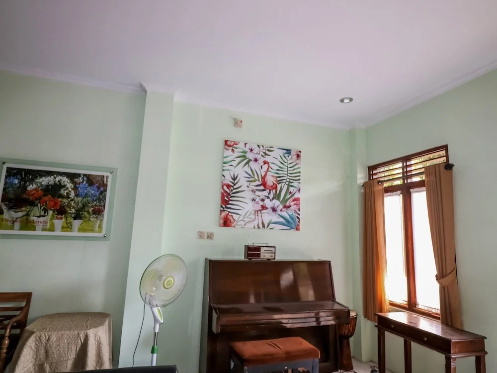 image url