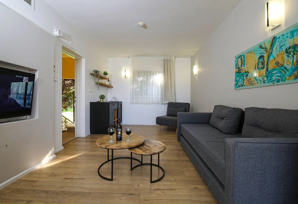Standard Suite