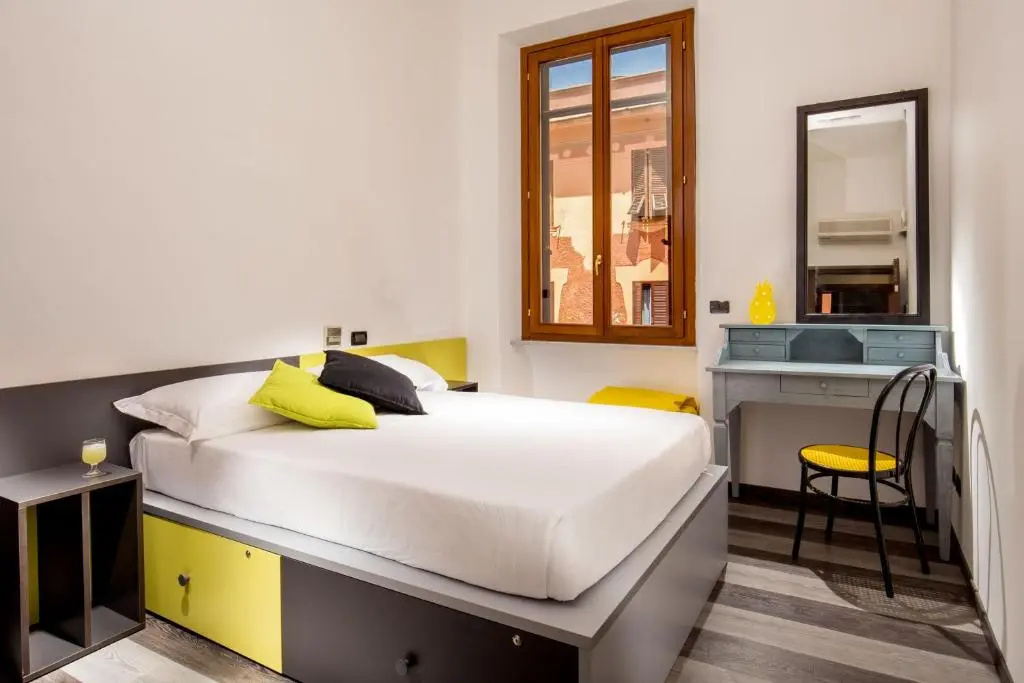 Standard Double room (full double bed)