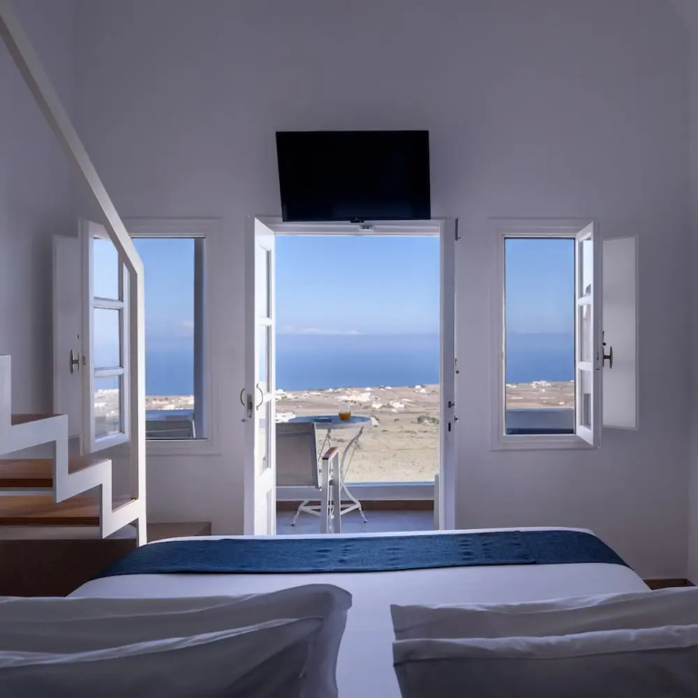 Suite with balcony and with sea view