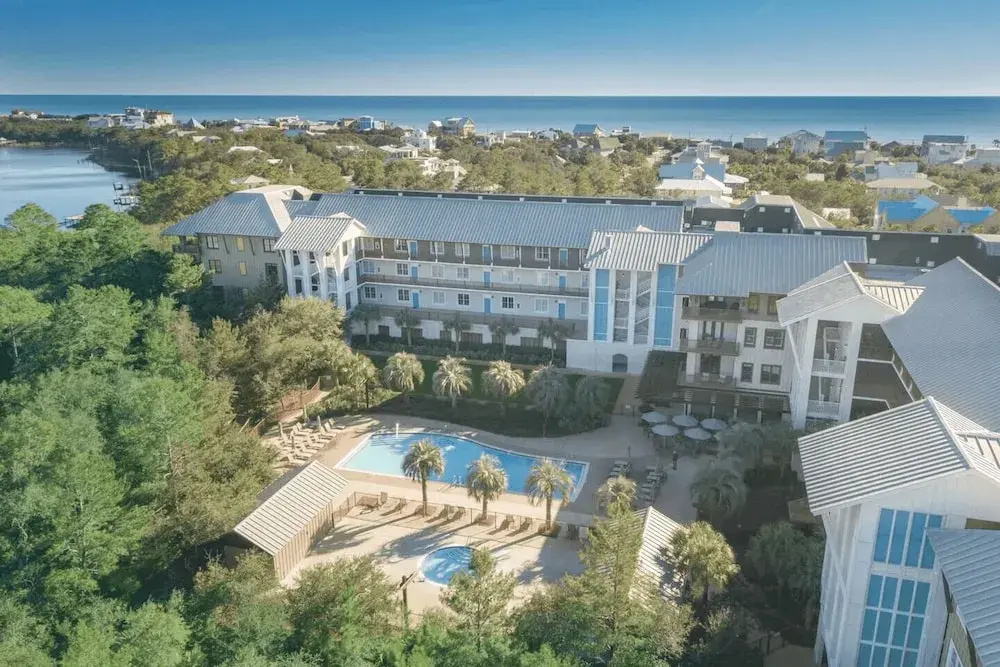 Smurf Mountain by Avantstay Private Beach + Pool Redfish Village