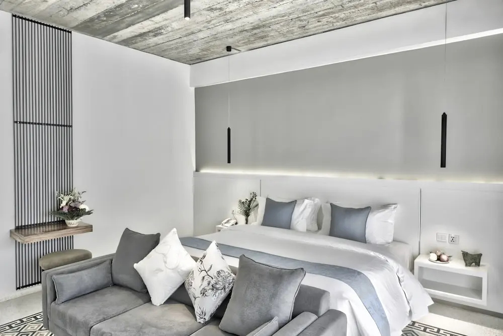 Standard Double room with balcony and with view (full double bed)