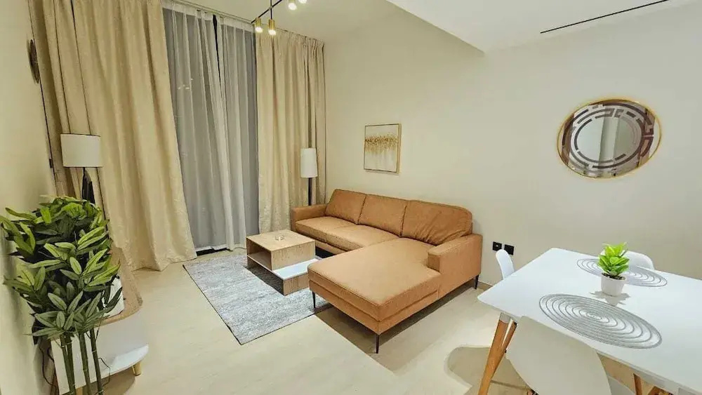 OYO HOME 1404 Premium 1bed Apt At Jvc Be — фото