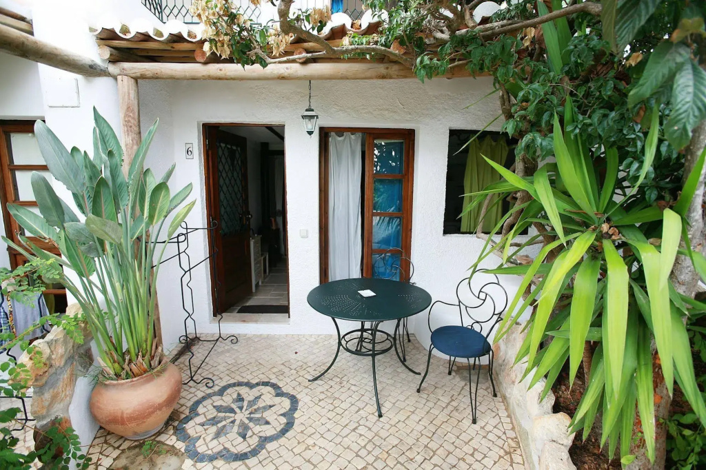 Uma Casa à Beira Sol - Général