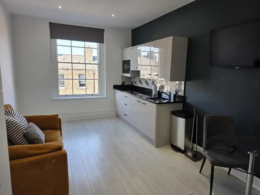 1 Bedroom Superior Apartment