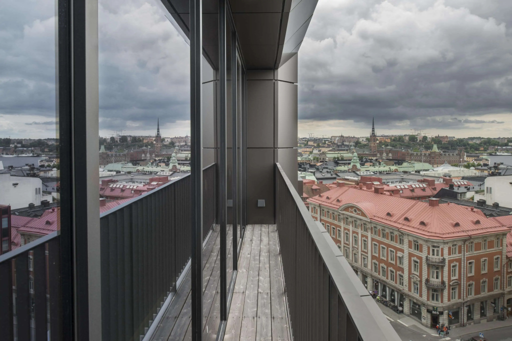Balcony & Terrace