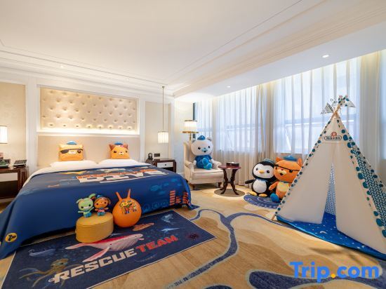 Двухместный семейный номер Standard двуспальная кровать в Phoenix Hotel