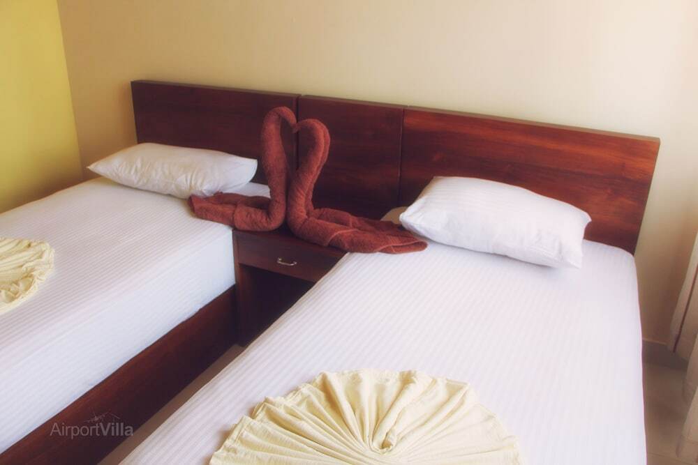 Airport Villa